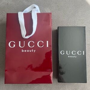 Gucci Le Magnétisme Volumizing Mascara with Bag and Box